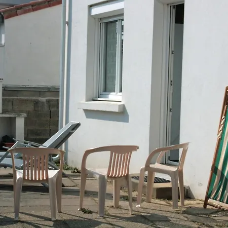 Maison De Ideale Entre Et Commerces - Fr-1-22-219 Holiday home