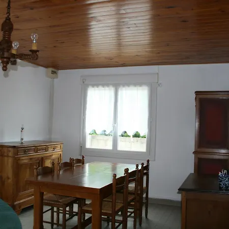 Holiday home Maison De Ideale Entre Et Commerces - Fr-1-22-219 *