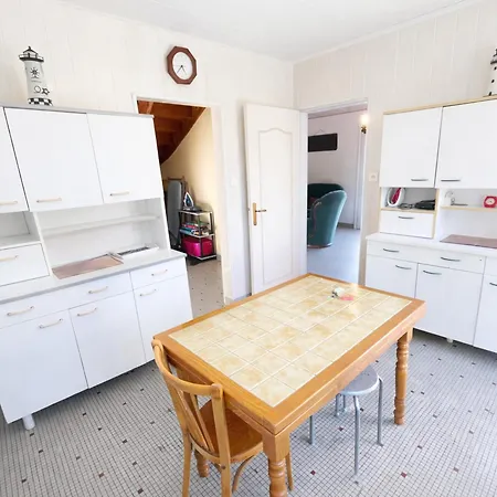 Dom wakacyjny Maison De Ideale Entre Et Commerces - Fr-1-22-219