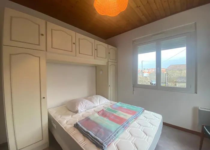 Holiday home Maison De Ideale Entre Et Commerces - Fr-1-22-219